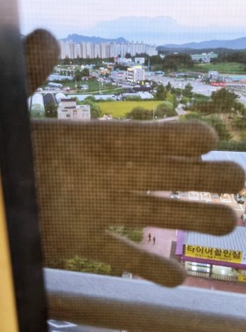 성북구 월곡동 방충망 교체 시공 사진 2